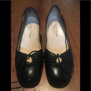 Taryn Rose Shoes. Size 37 1/2, Made in Italy.